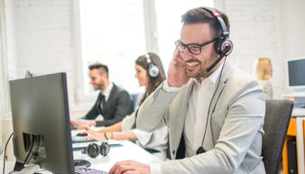 Time-to-Resolution senken: Wie ThinkOwl den Kundenservice beschleunigt